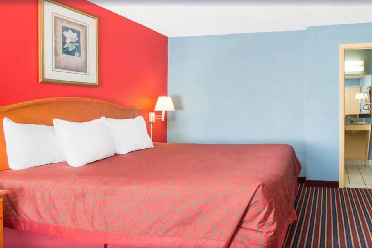 Days Inn Άλμπανι Εξωτερικό φωτογραφία